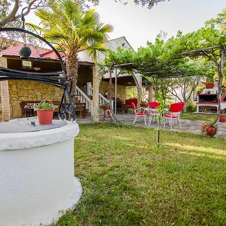 Touzla Apartmán Ofrínion