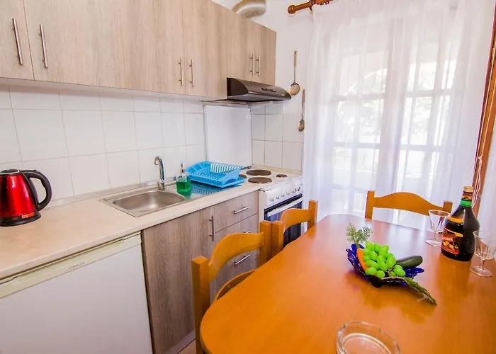 Touzla Appartement Ofrínion