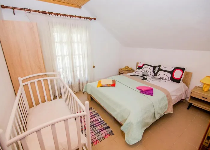 Apartamento Touzla Ofrínion