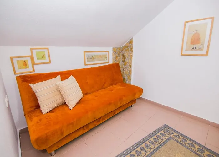 Touzla Appartement Ofrínion